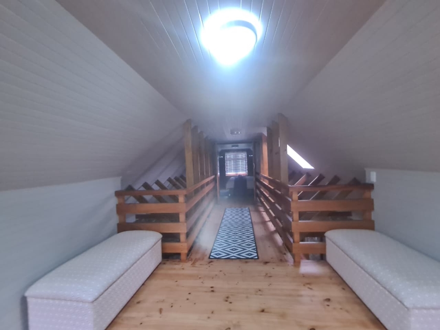 To Let 3 Bedroom Property for Rent in Glentana Western Cape